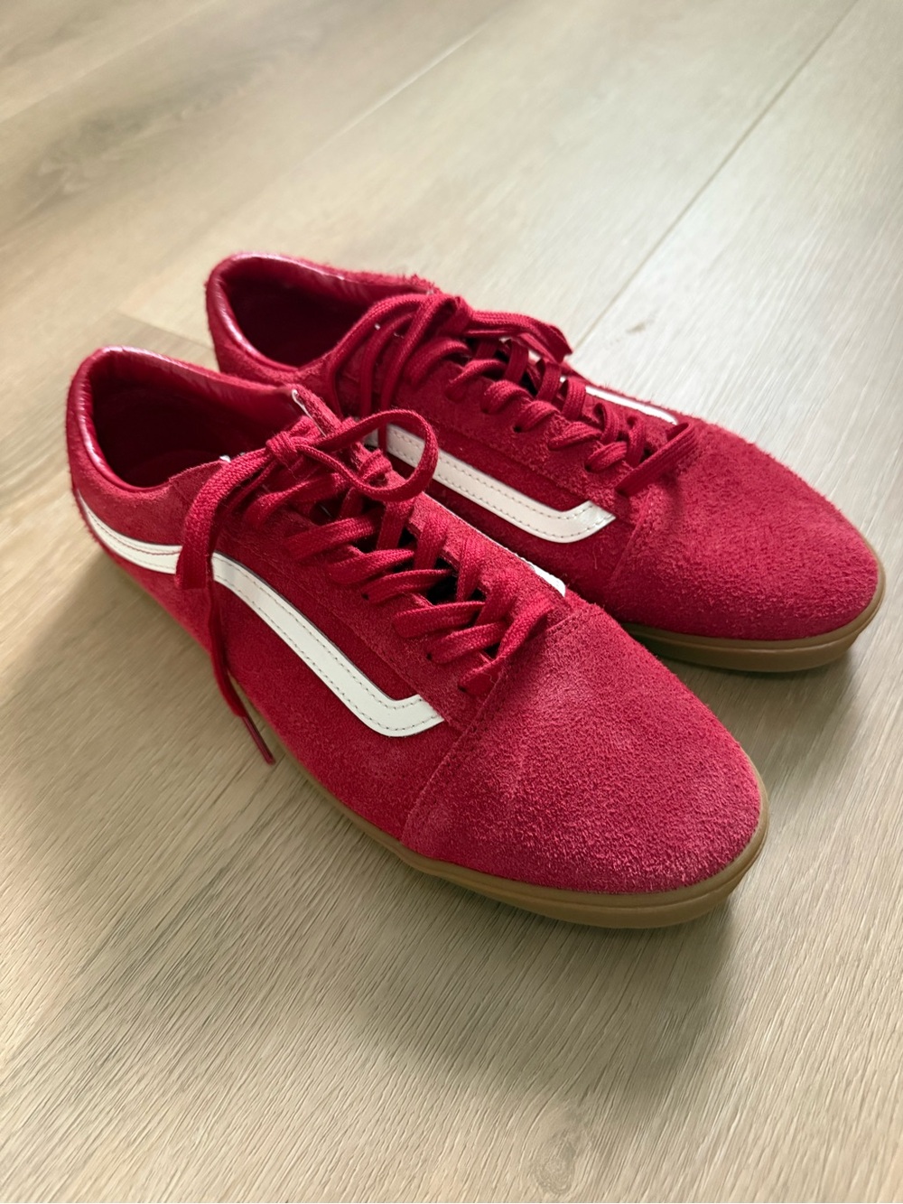 Vans Old Skool Lowpro Shoes Red Mens 8.5 Womens 10